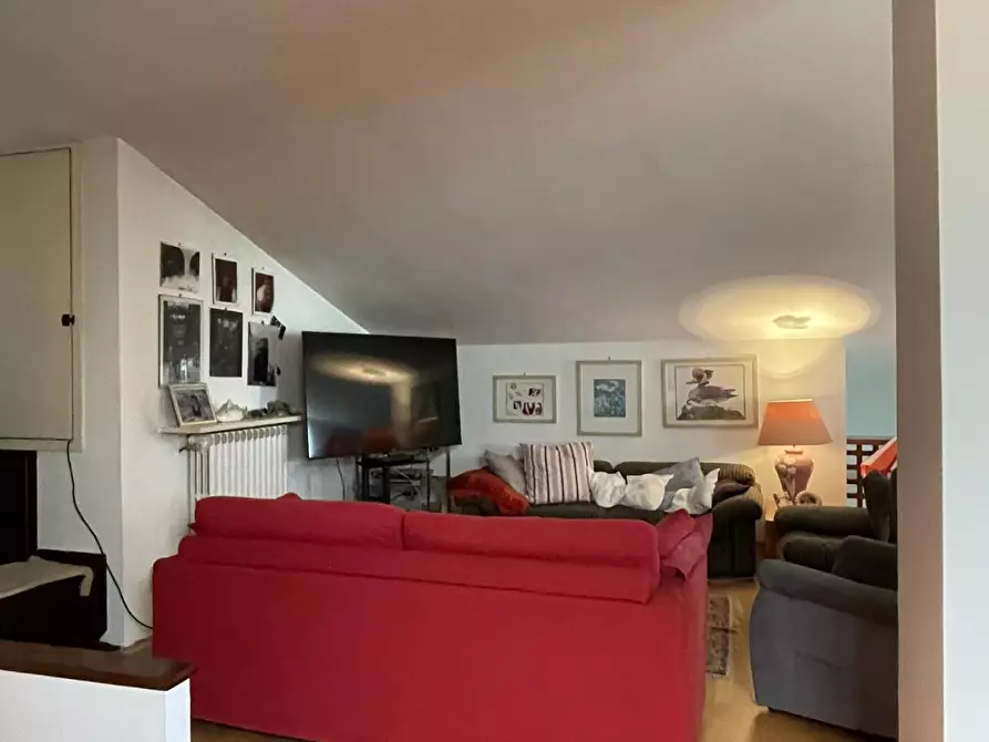 Immagine 18 di Villa in vendita  a San Miniato