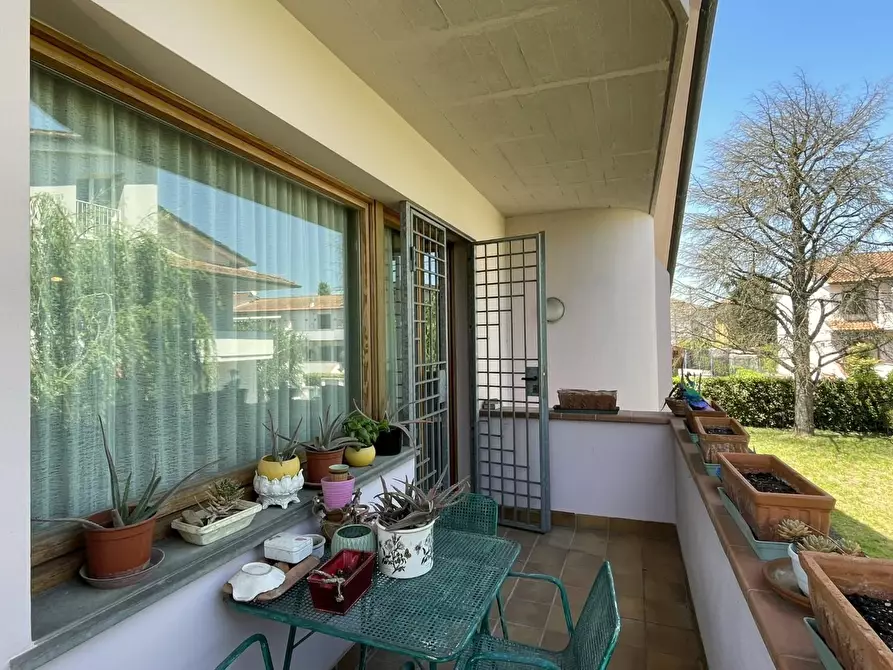 Immagine 37 di Villa in vendita  a San Miniato