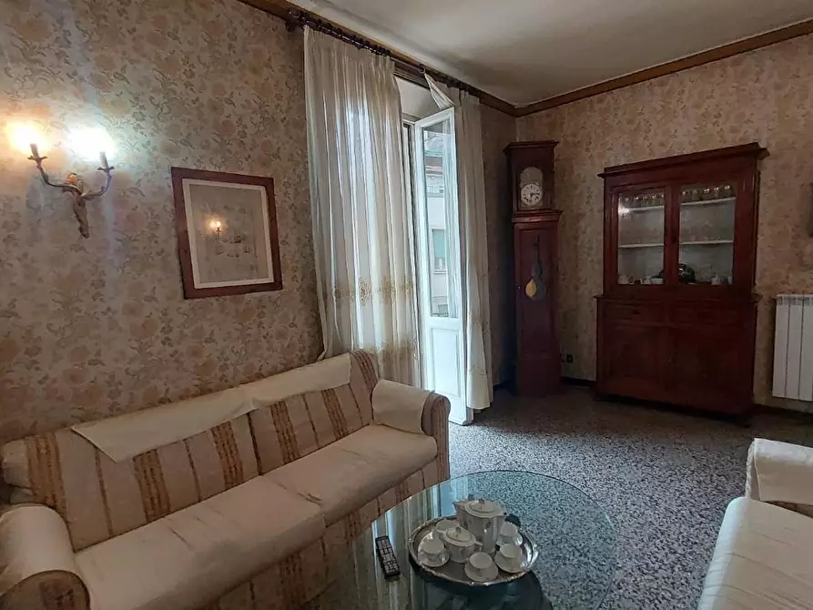 Immagine 10 di Appartamento in vendita  a Pontedera