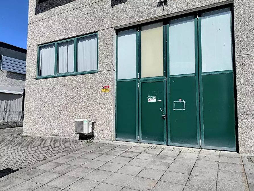 Immagine 4 di Attività artigianale in vendita  a Montelupo Fiorentino