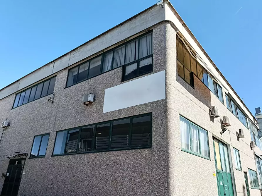 Immagine 16 di Attività artigianale in vendita  a Montelupo Fiorentino