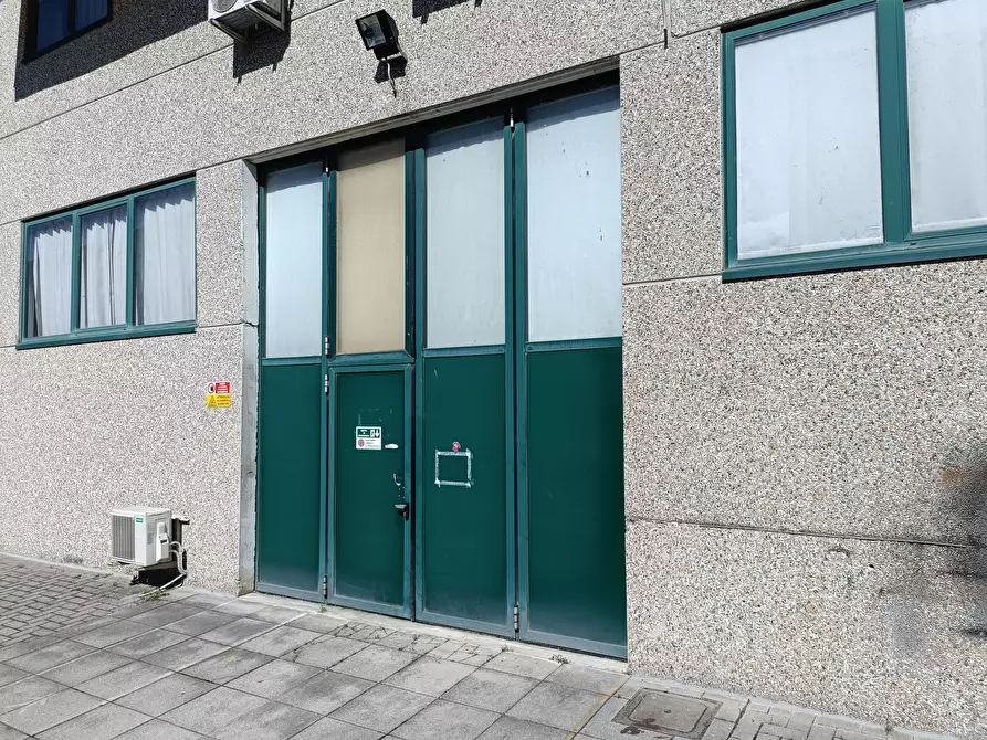 Immagine 18 di Attività artigianale in vendita  a Montelupo Fiorentino