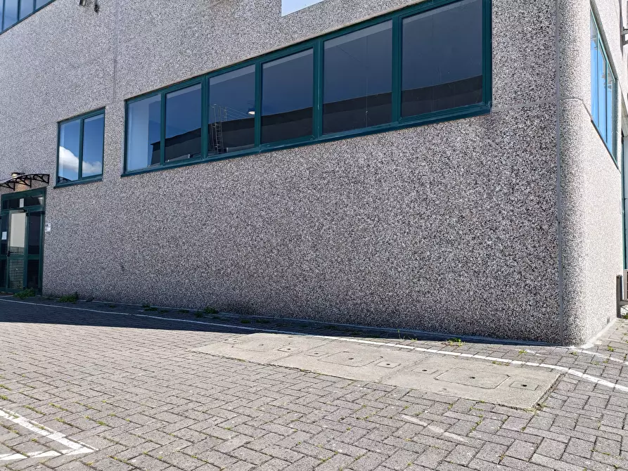 Immagine 3 di Attività artigianale in vendita  a Montelupo Fiorentino