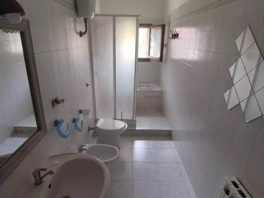 Immagine 5 di Appartamento in vendita  a Pisa