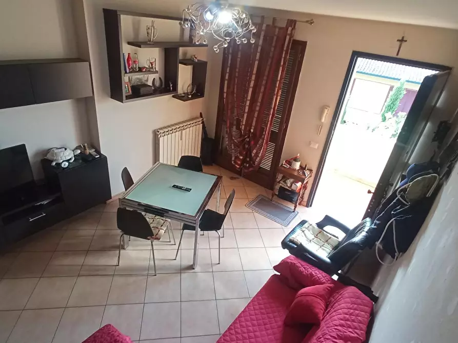 Immagine 3 di Appartamento in vendita  a Santa Maria A Monte