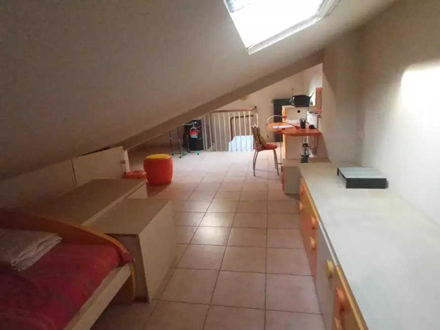 Immagine 12 di Appartamento in vendita  a Santa Maria A Monte