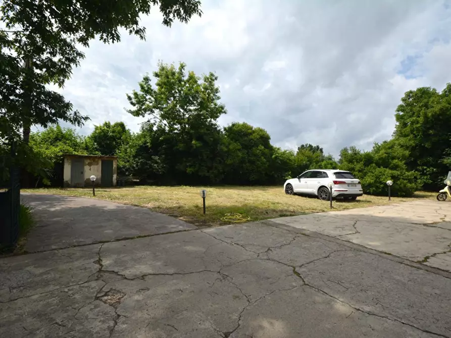 Immagine 17 di Appartamento in vendita  a Capannori