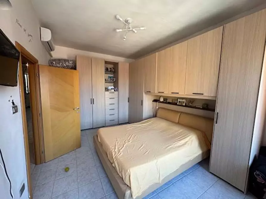 Immagine 21 di Appartamento in vendita  a Livorno