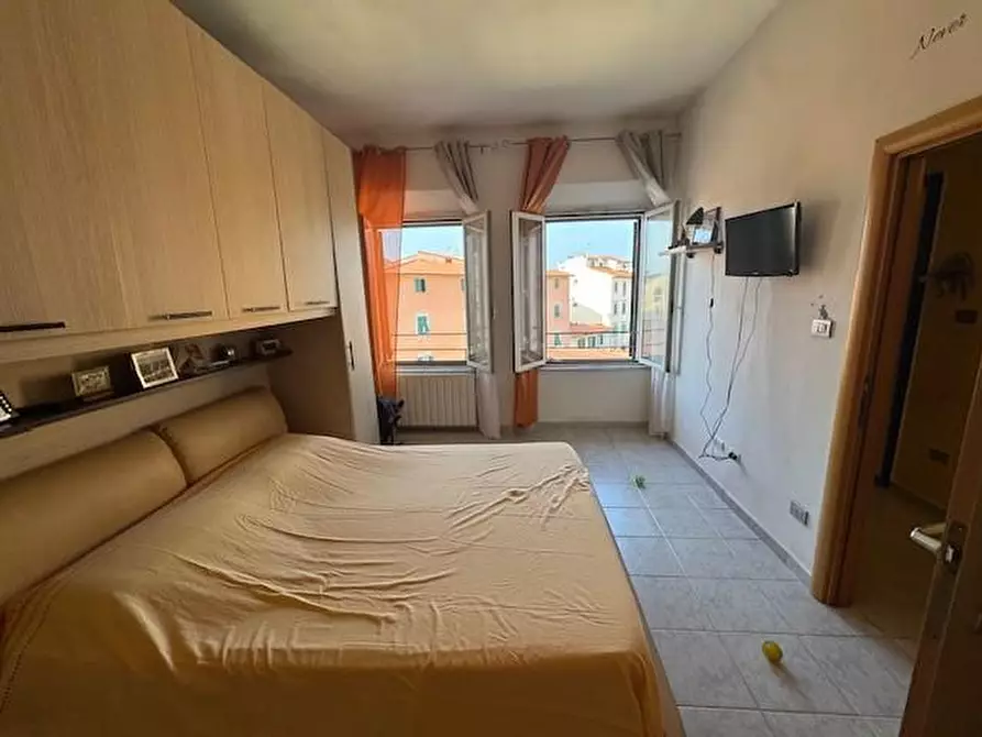 Immagine 23 di Appartamento in vendita  a Livorno