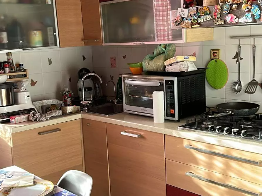 Immagine 9 di Appartamento in vendita  a Livorno