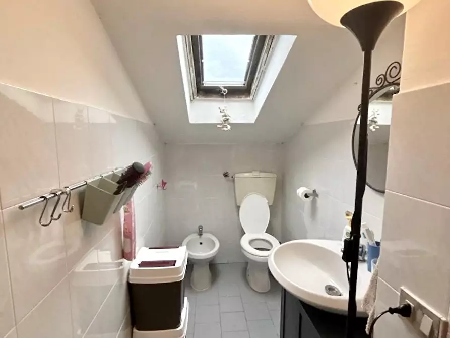 Immagine 21 di Appartamento in vendita  a Pisa