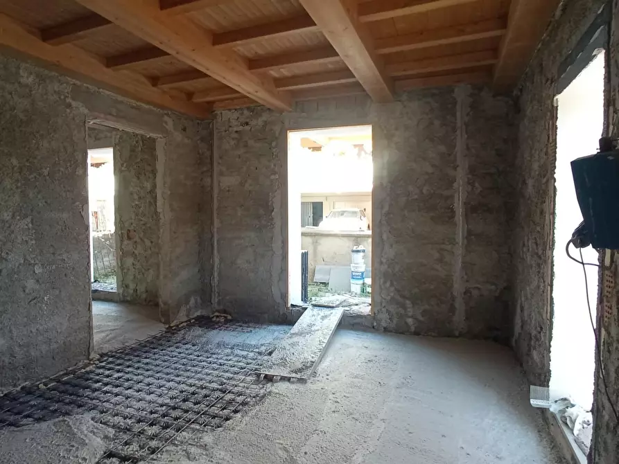 Immagine 10 di Casa indipendente in vendita  a Ponsacco