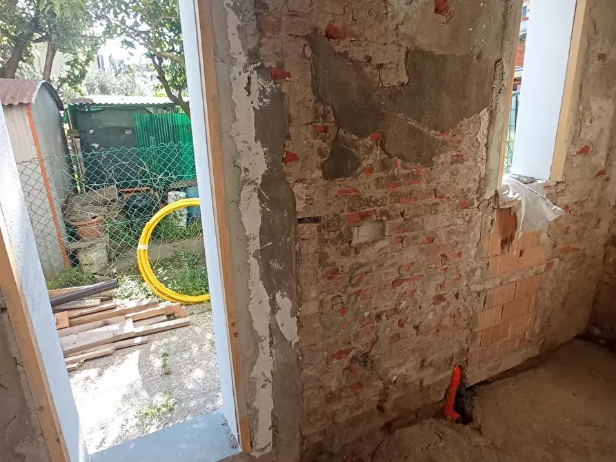 Immagine 8 di Casa indipendente in vendita  a Ponsacco