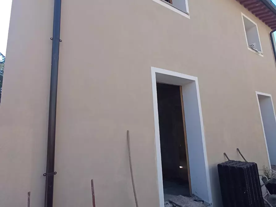 Immagine 1 di Casa indipendente in vendita  a Ponsacco