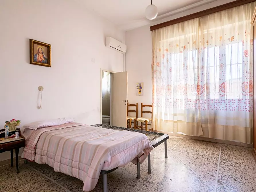 Immagine 25 di Villa in vendita  a Cascina