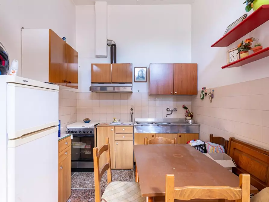 Immagine 24 di Villa in vendita  a Cascina