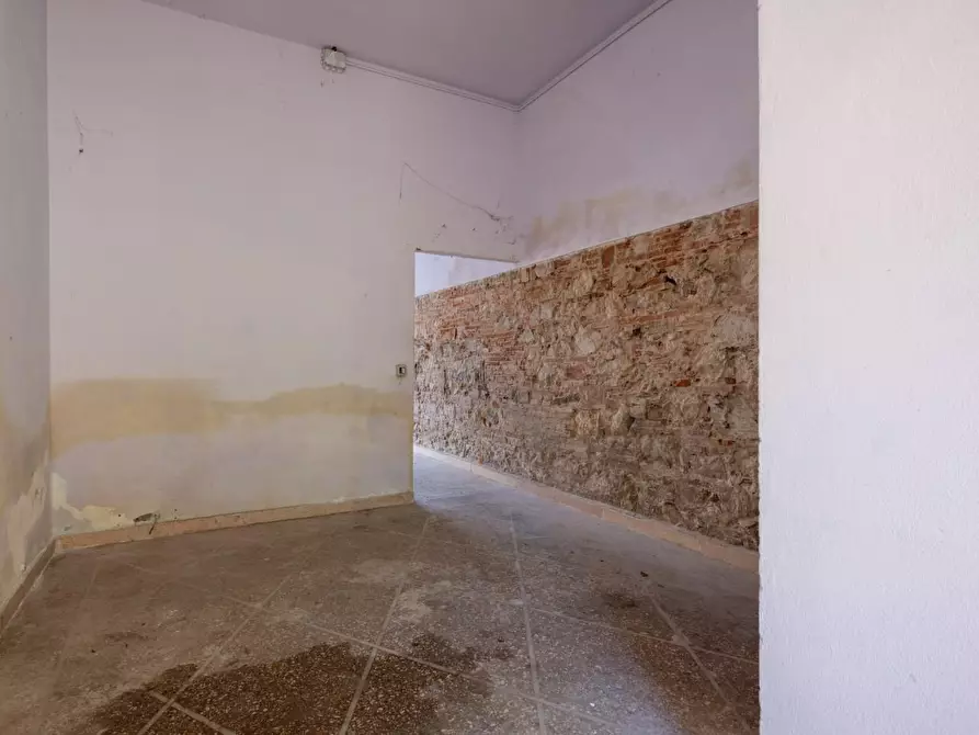 Immagine 22 di Villa in vendita  a Cascina