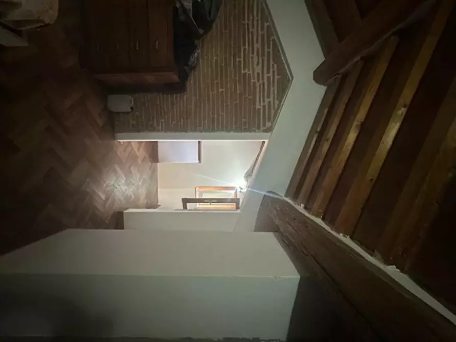 Immagine 25 di Terratetto in vendita  a Cascina