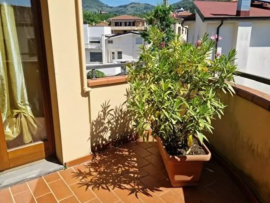 Immagine 72 di Mansarda in vendita  a Montecatini Terme