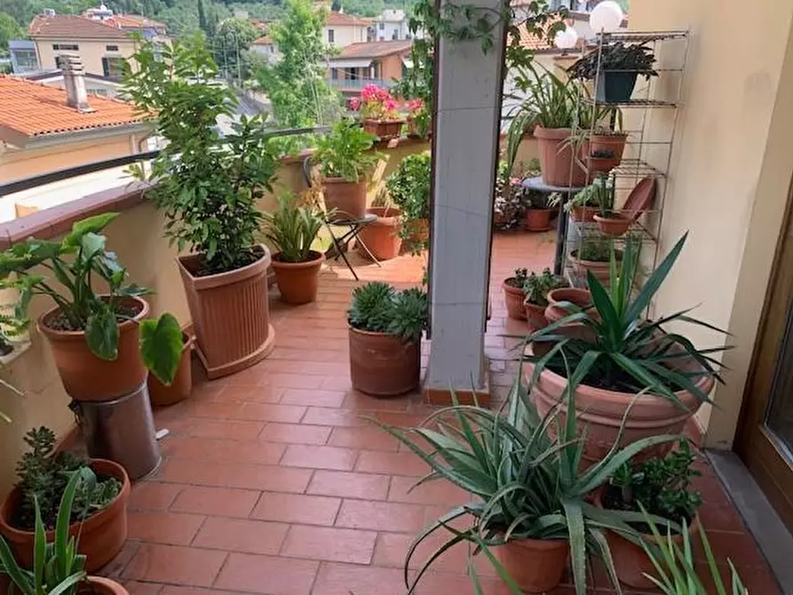 Immagine 35 di Mansarda in vendita  a Montecatini Terme