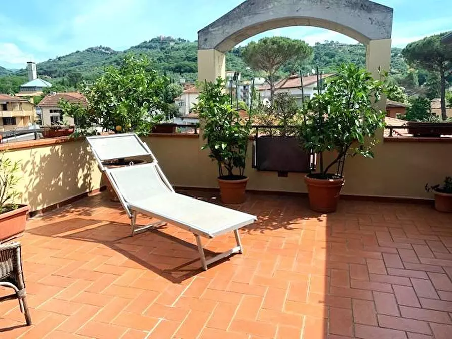 Immagine 49 di Mansarda in vendita  a Montecatini Terme
