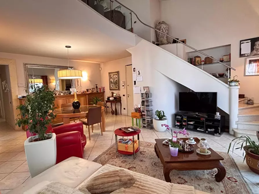 Immagine 84 di Mansarda in vendita  a Montecatini Terme