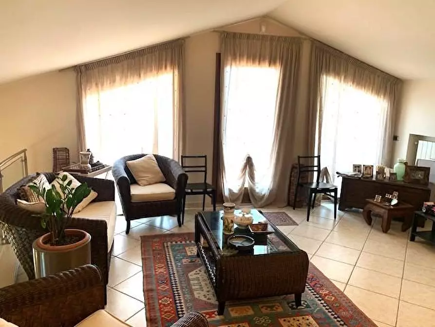 Immagine 48 di Mansarda in vendita  a Montecatini Terme