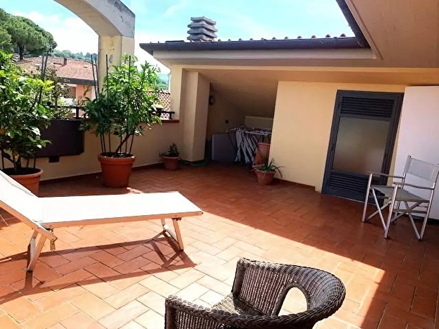 Immagine 51 di Mansarda in vendita  a Montecatini Terme