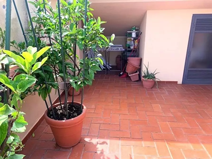 Immagine 52 di Mansarda in vendita  a Montecatini Terme