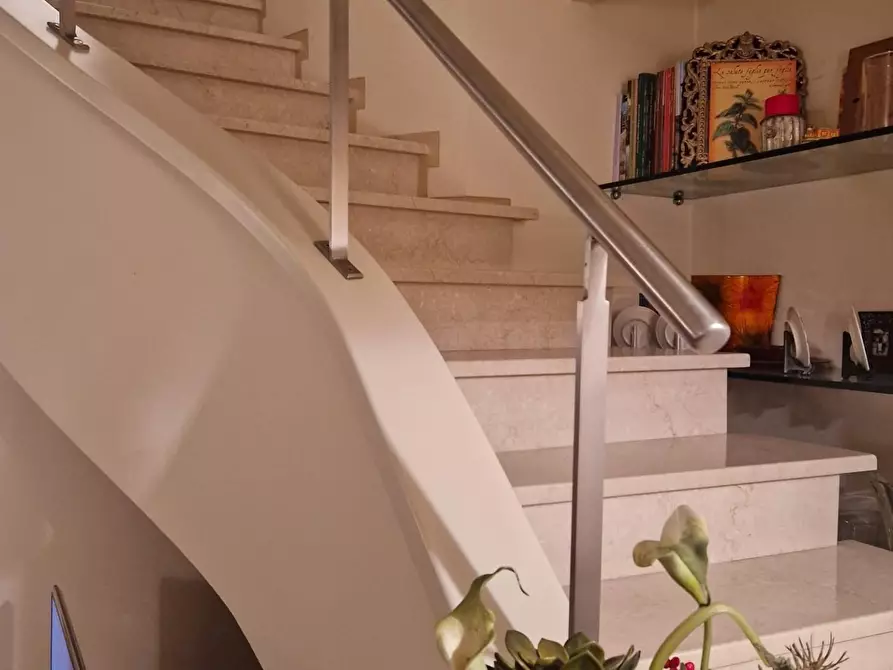 Immagine 76 di Mansarda in vendita  a Montecatini Terme