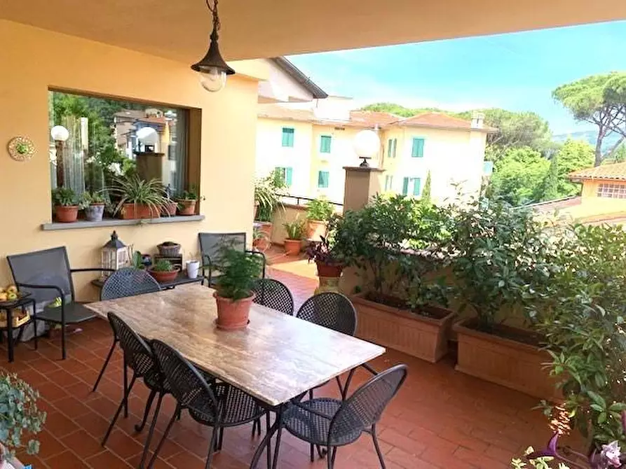 Immagine 39 di Mansarda in vendita  a Montecatini Terme