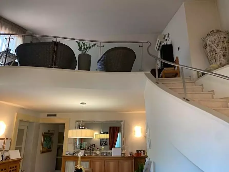 Immagine 32 di Mansarda in vendita  a Montecatini Terme