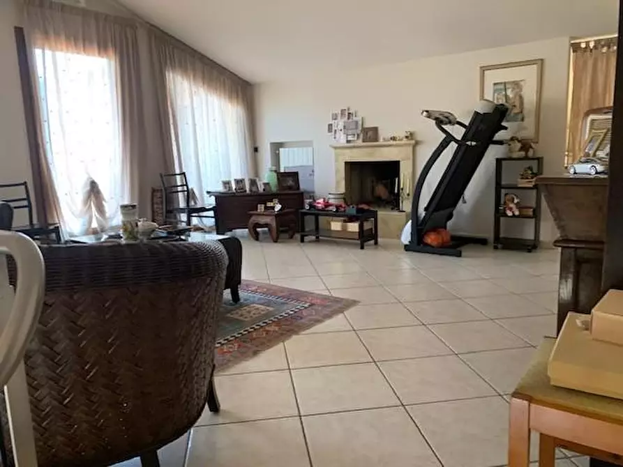 Immagine 42 di Mansarda in vendita  a Montecatini Terme