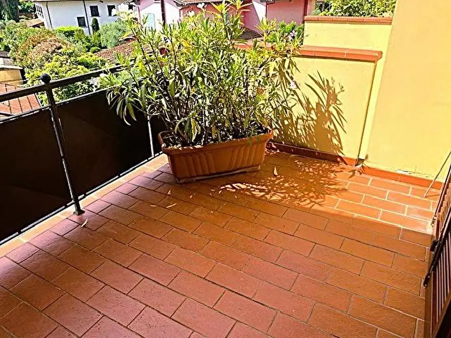 Immagine 17 di Mansarda in vendita  a Montecatini Terme