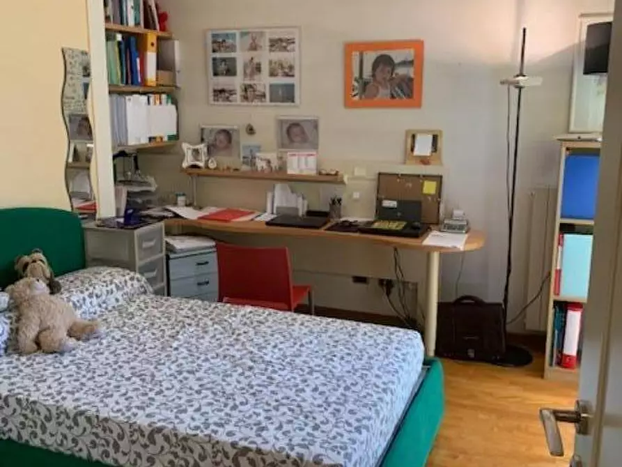 Immagine 22 di Mansarda in vendita  a Montecatini Terme