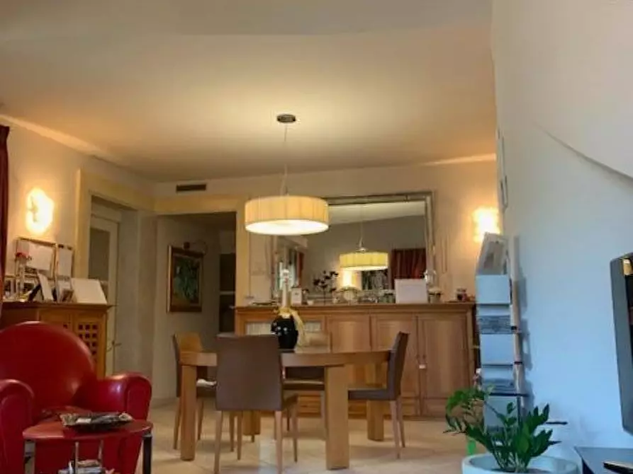 Immagine 29 di Mansarda in vendita  a Montecatini Terme