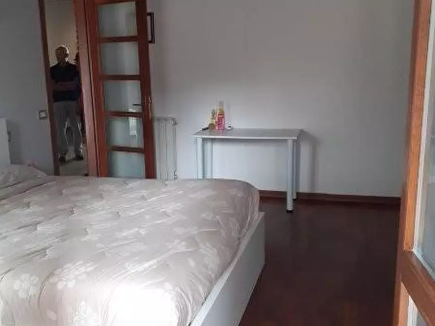 Immagine 31 di Appartamento in vendita  a Carrara