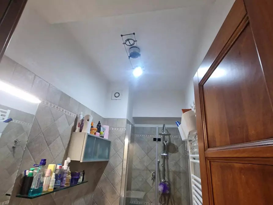 Immagine 14 di Appartamento in vendita  a Carrara