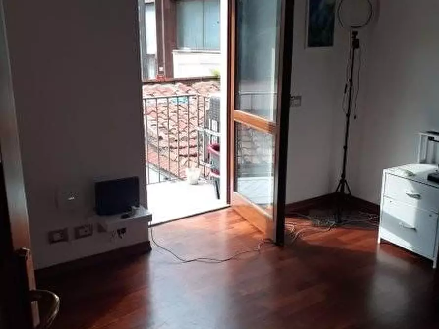 Immagine 29 di Appartamento in vendita  a Carrara