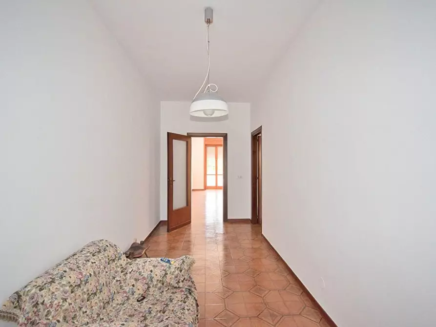 Immagine 2 di Appartamento in vendita  a Maglie