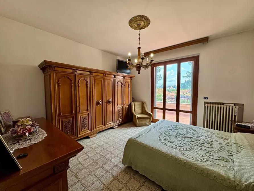 Immagine 31 di Villa in vendita  a Montelupo Fiorentino