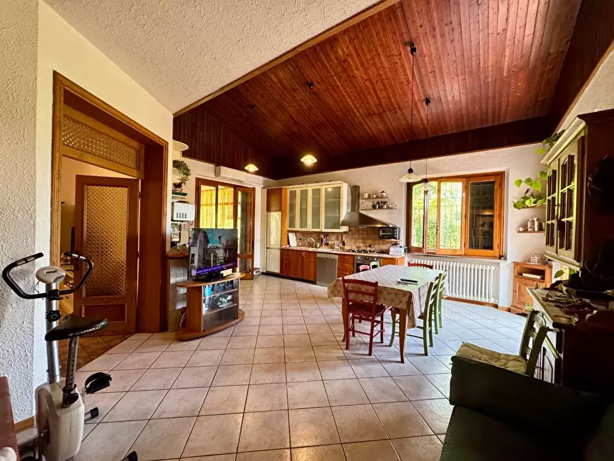 Immagine 13 di Villa in vendita  a Montelupo Fiorentino