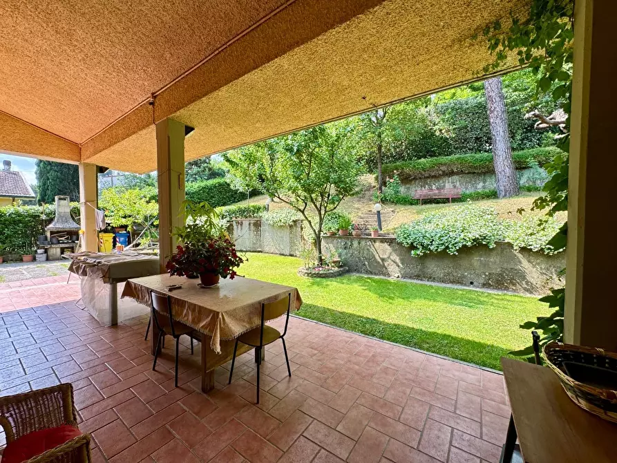 Immagine 42 di Villa in vendita  a Montelupo Fiorentino