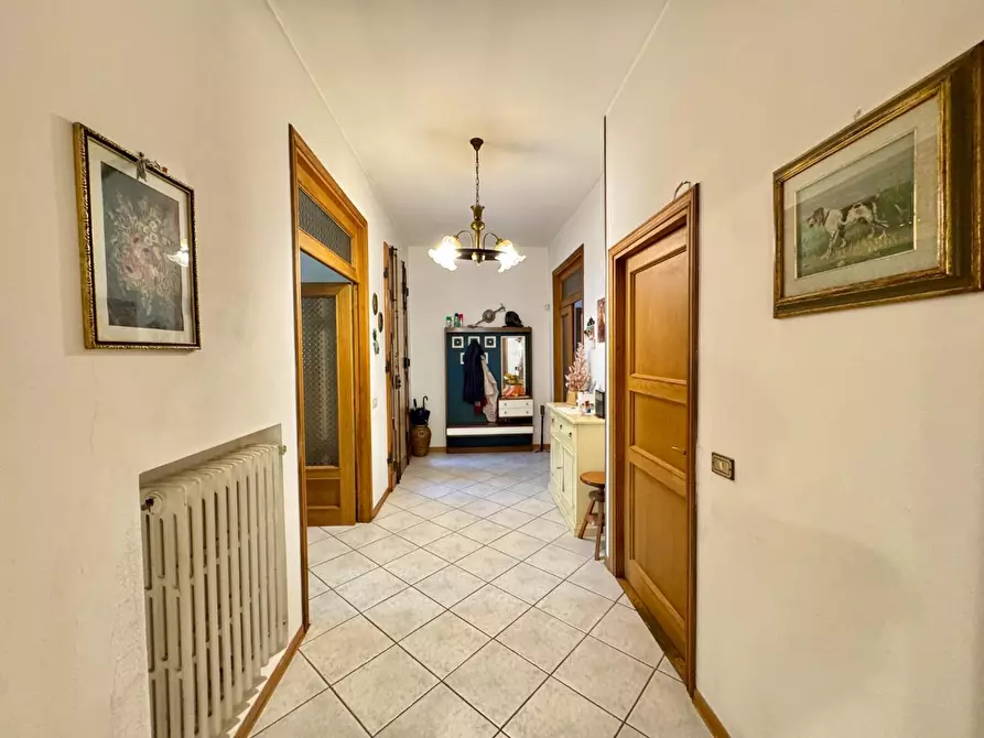 Immagine 11 di Villa in vendita  a Montelupo Fiorentino