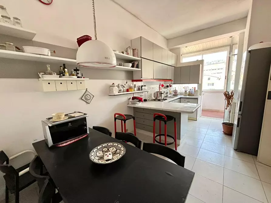 Immagine 26 di Appartamento in vendita  a Massa