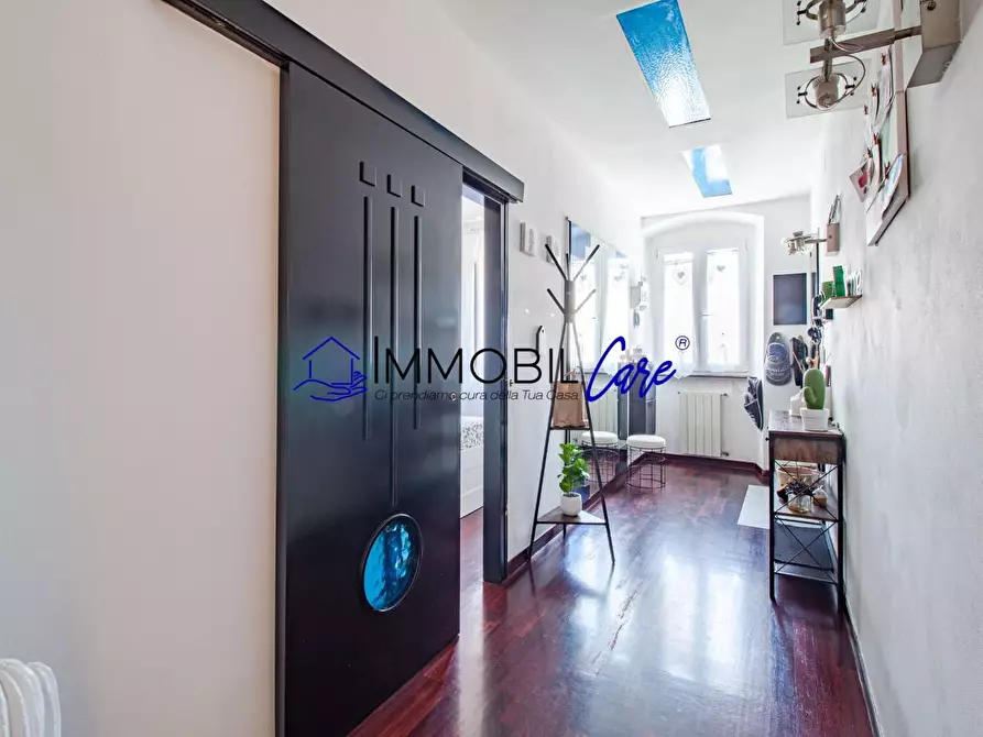 Immagine 16 di Appartamento in vendita  a Livorno