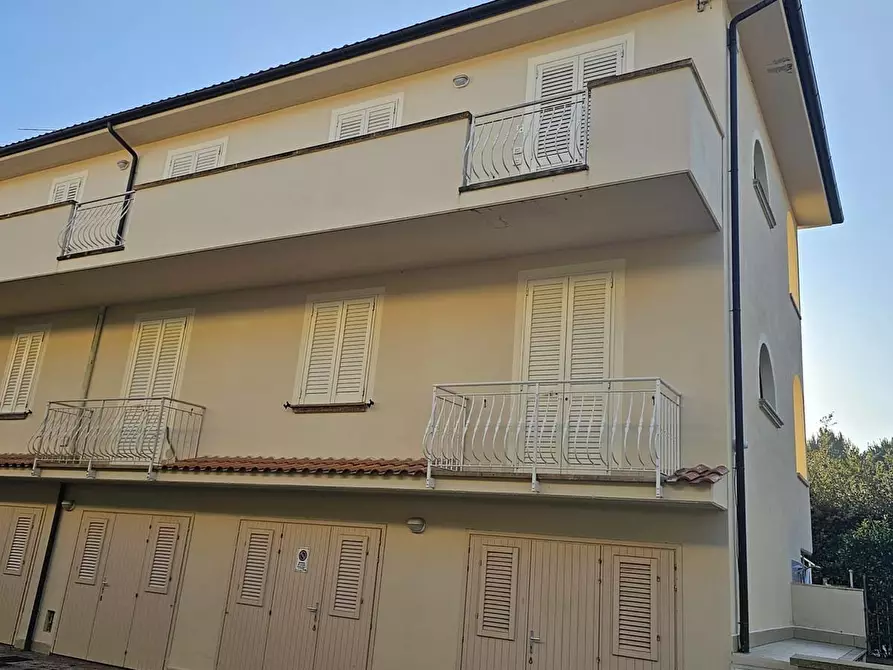 Immagine 24 di Appartamento in vendita  a Rosignano Marittimo