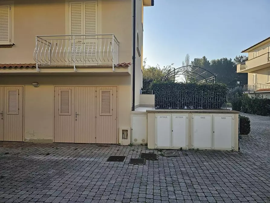 Immagine 28 di Appartamento in vendita  a Rosignano Marittimo