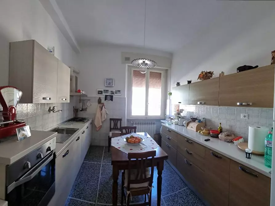 Immagine 12 di Appartamento in vendita  a Livorno