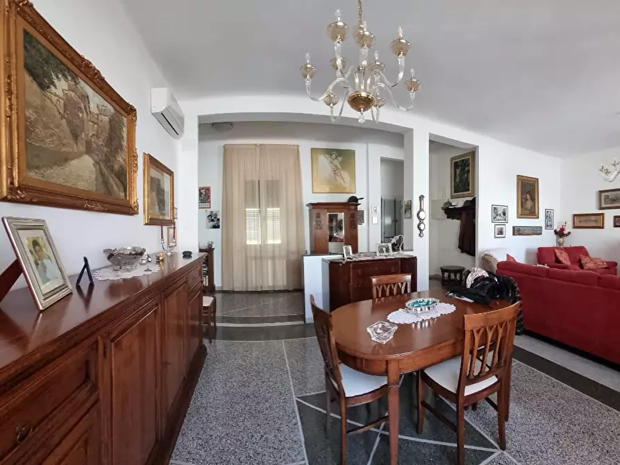 Immagine 7 di Appartamento in vendita  a Livorno